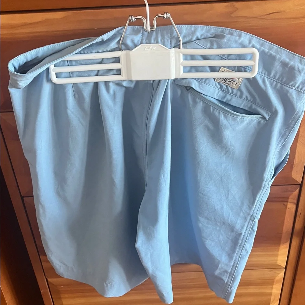 Faherty All Day Shorts, light blue size 33, button, zipper and drawstring.